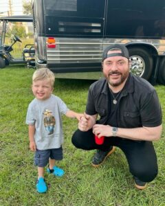 Chris Young Meet and Greet Tickets & VIP Packages