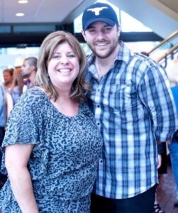 Chris Young Meet and Greet Tickets & VIP Packages