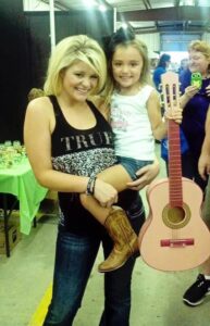 Lauren Alaina Meet and Greet Tickets & VIP Packages