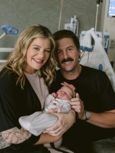Lauren Alaina Meet and Greet Tickets & VIP Packages