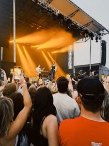 Jordan Davis Meet and Greet Tickets & VIP Packages